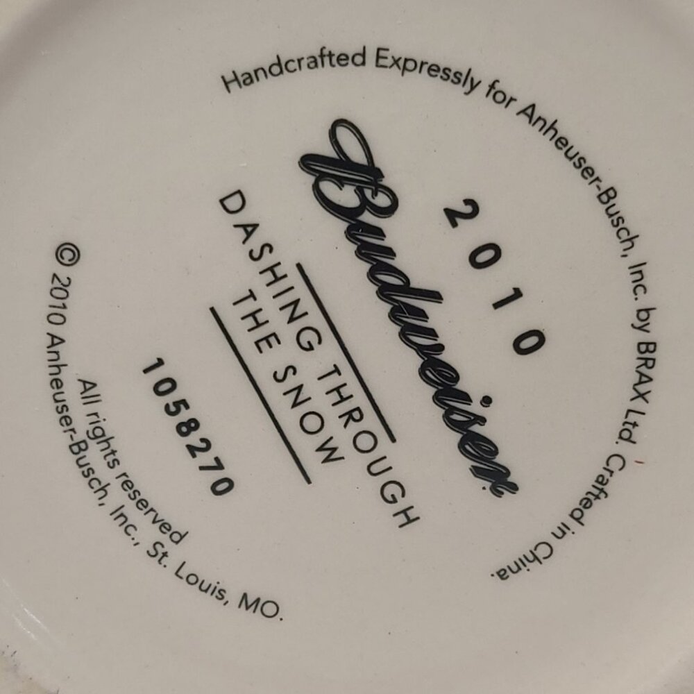 Budweiser Holiday Stein 2010 “Dashing Through The Snow” Clydesdales Collectible - Picture 5 of 6